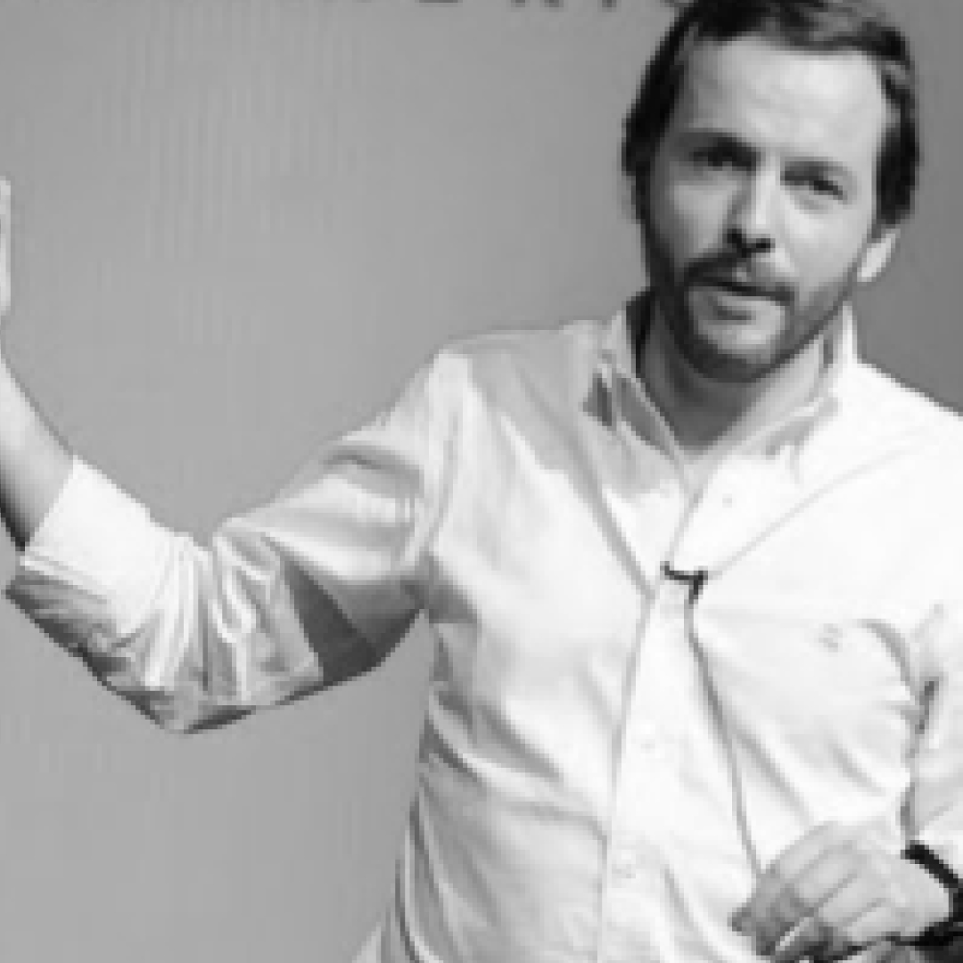 Yago de Marta He is an international speech and media-training expert.